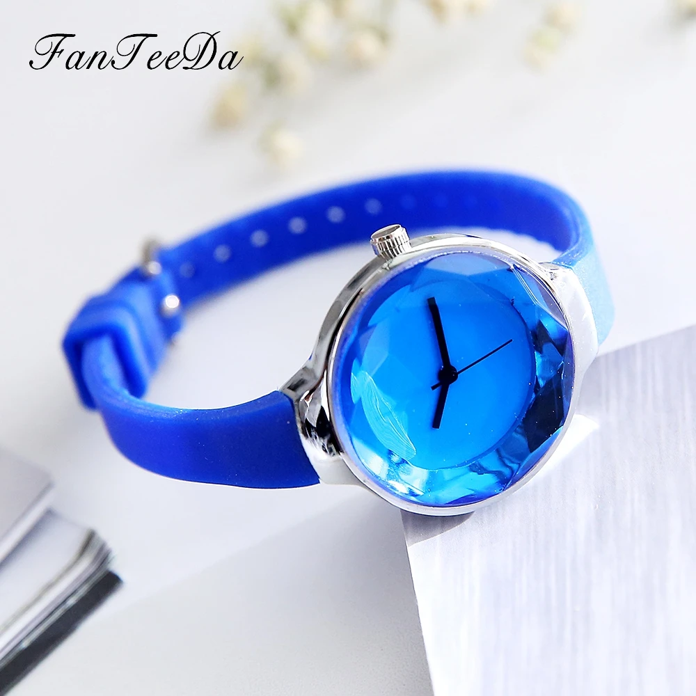 

FanTeeDa Quartz Wristwatch Fashion Silicone Strap Watch Silver Business Luxury Casual Watches Women Fine Watch Girl Clock Gift