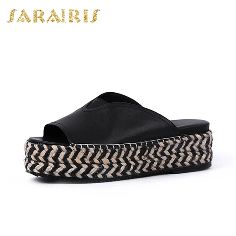 

Sarairis 2019 Brand New Consice Flat Platform Slippers women's Summer Cow Leather Peep Toe Slippers Women Casual Shoes Woman