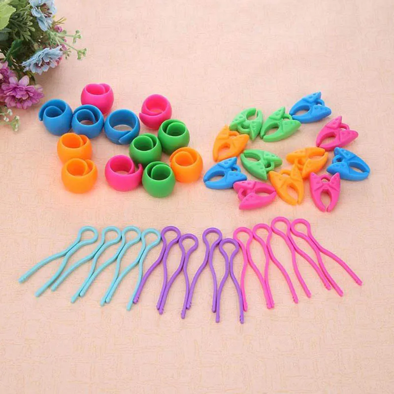 

36 Pcs Sewing Accessories Bobbin Holders Clips Peels Thread Spool Huggers Hogard JA30