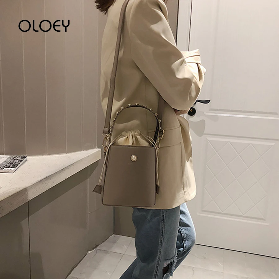 2019 جديد المرأة دلو حقائب حقيبة كتف جلدية pu صغيرة رفرف حقيبة جودة المرأة حقيبة ساع sac الصيف حقيبة شاطئية