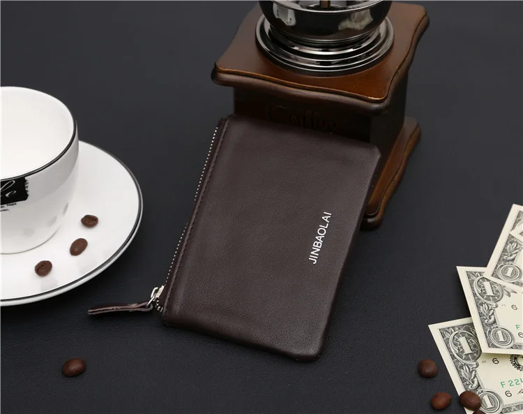 2183470404_746058693