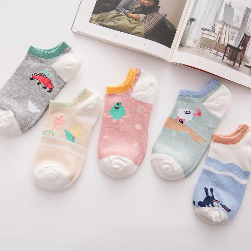 

High Quality Cute Elegant Lovely Kawaii Cartoon Sweet Harajuku Cotton Women Socks Animal Character Casual Short Socks 5pairs