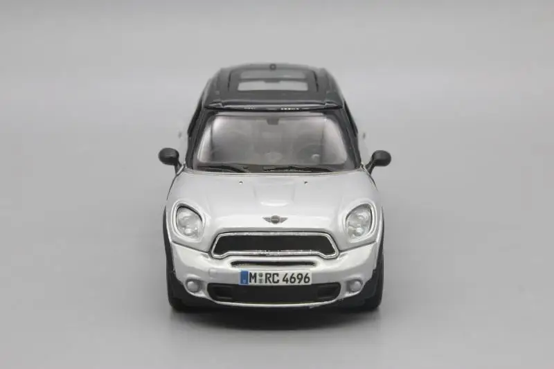 Mai Sto 1:24 Mini Countryman R60 2010- Cooper S сплав модель машинки, Diecast металлические игрушки подарок на день рождения для детей, носки для мальчиков