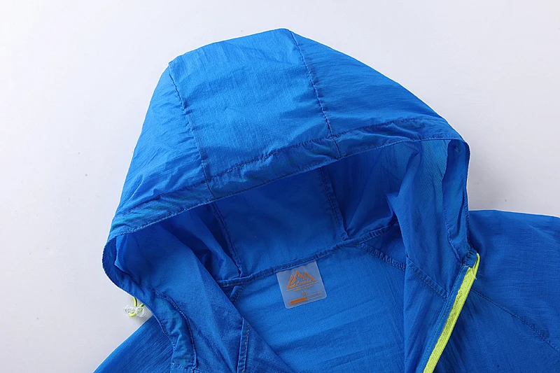 Man Jogging Raincoat (7)