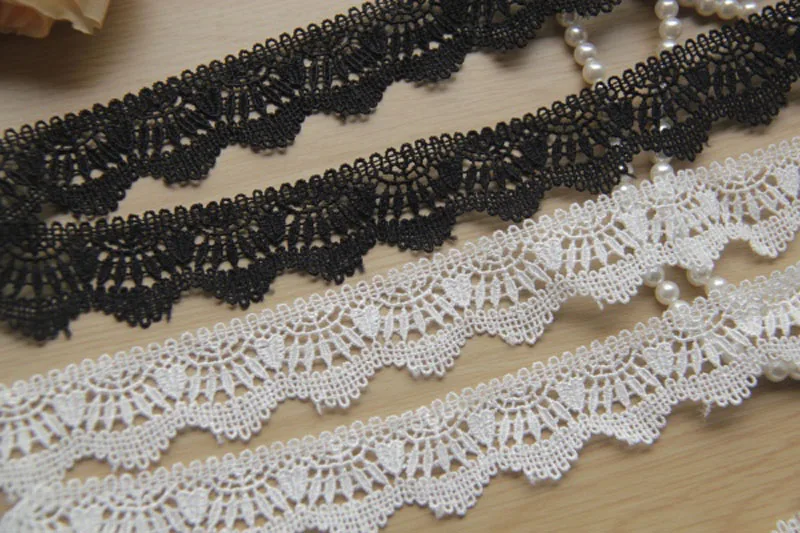 

15yards/Lot 2.5cm Polyester Flower Embroidered Lace Ribbon Applique Handmade DIY Sewing Water Soluble Craft Lace Trim Decoration