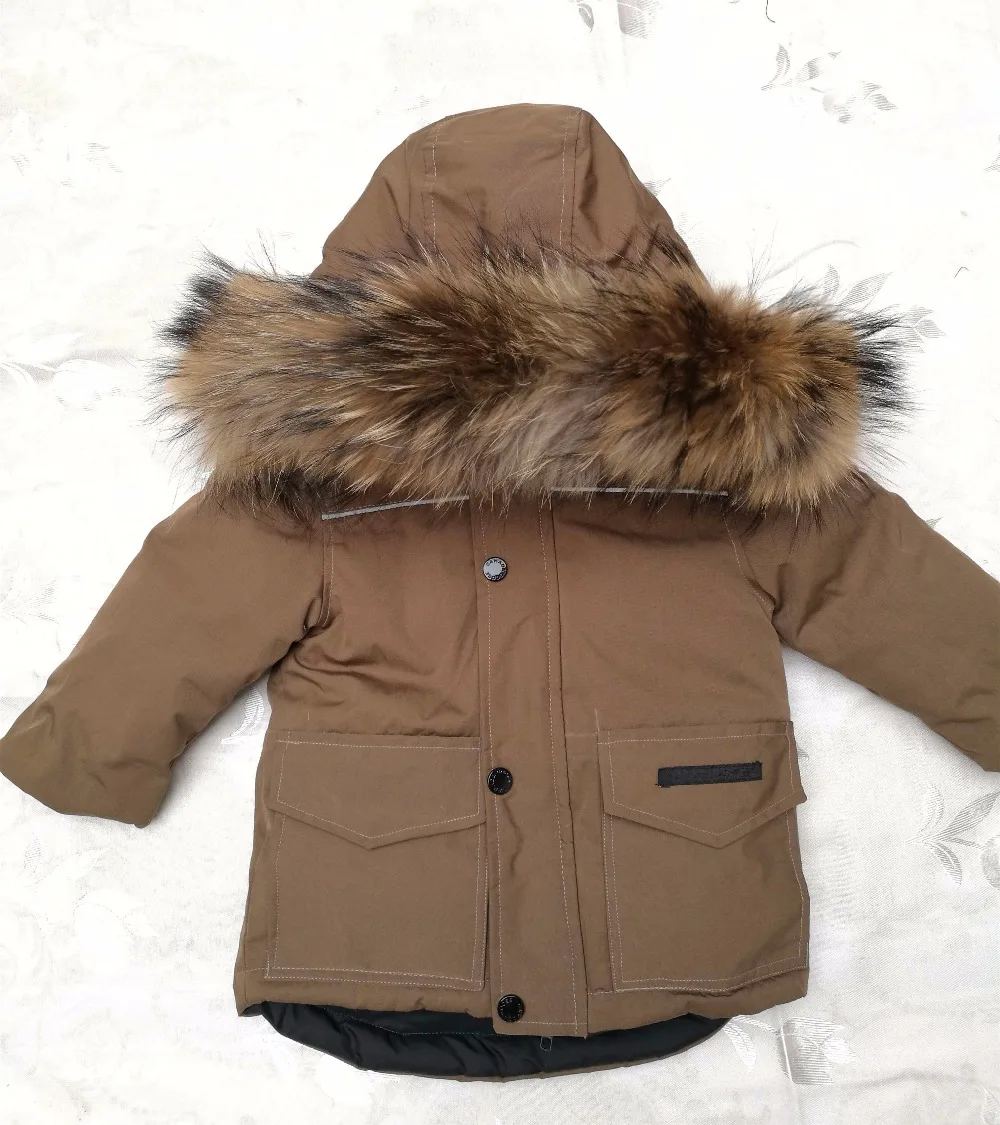 

2018 new kids down jackets Natura Raccoon fur collar Baby girls and boys thicker coats children's clothing 90% white down jacket