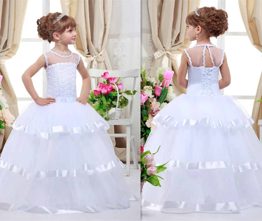 Custom Made 2018 Flower Girl Trouwjurken Prinses Lace Up Lovertjes Geappliceerd Boog Kind Eerste Communie Gown Custom Made 2018 Flower Girl Trouwjurken Prinses Lace Up Lovertjes Geappliceerd Boog Kind Eerste Communie Gown