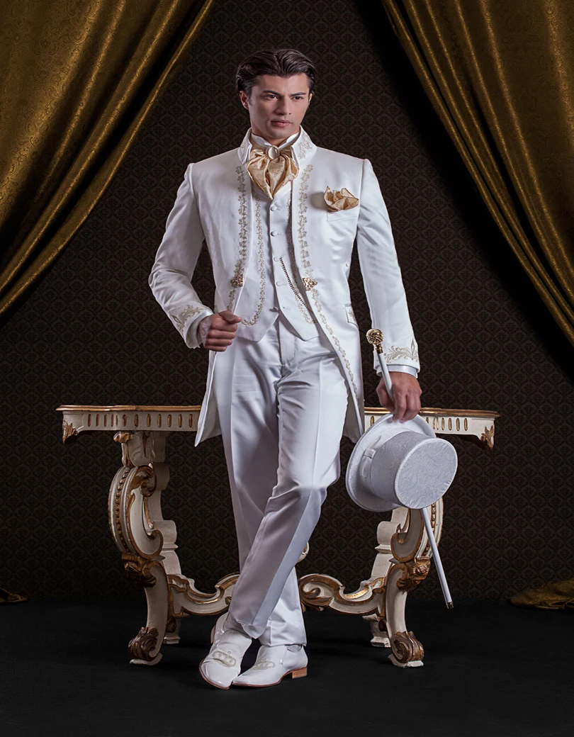 2017 Nouveau Marié Smokings Slim Fit Meilleur Homme Costumes Garçons D\u0027honneur Baroque style de