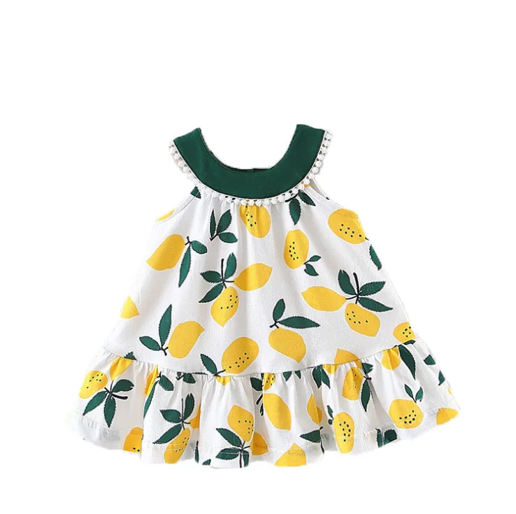 

2019 latest trend girls covered with printed fruit small fresh pleated