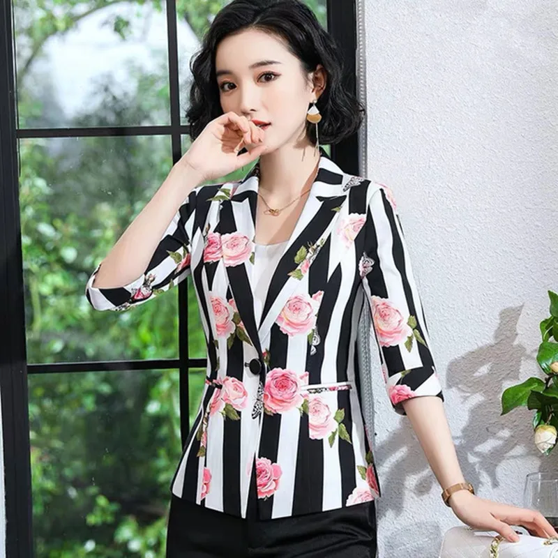 

OL Work Jackets&Coat Women 2019 Summer Autumn New Slim 3/4 Sleeve Rose Print Black White Striped Single Button Outwear