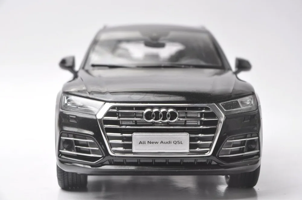 Модель литая в масштабе 1:18 для Audi Q5L Q5 2018 черный Внедорожник игрушечный