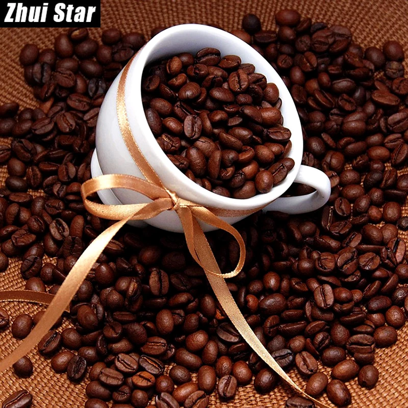 обжарка кофе. кофе в зернах. эфиопская арабика. кофейное зернышко. кофейные зерна.