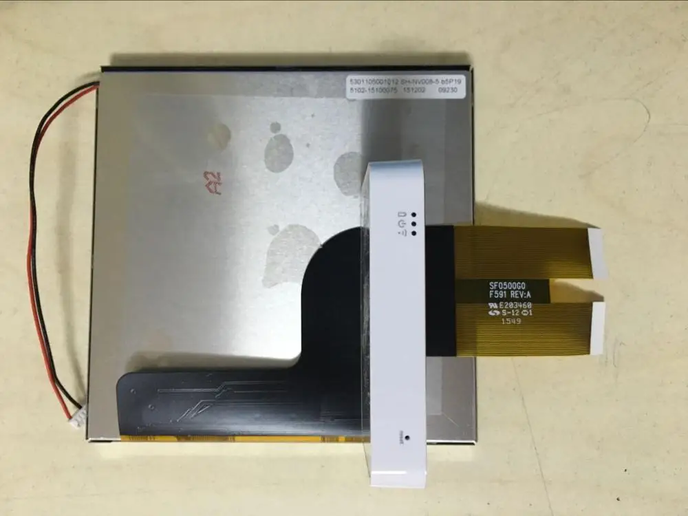 ЖК-дисплеи FX0500G0DSSWBG01 DF0500G0 F591 REV:A | Компьютеры и офис
