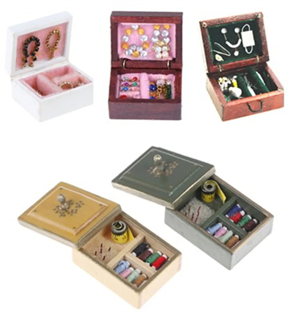 

Sewing Box Lid Toolkit Toolbox / Jewelry / Medical Box / Artist Paint Pen / Gift Box Dollhouse Miniature 1:12 Scale Doll Houses