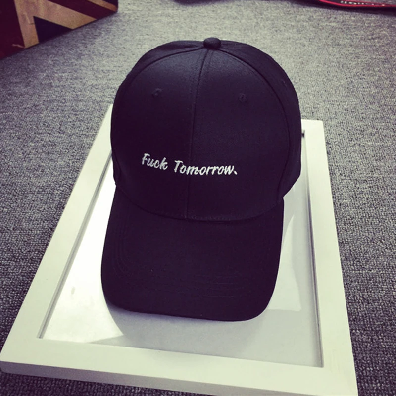 branded baseball caps (1)