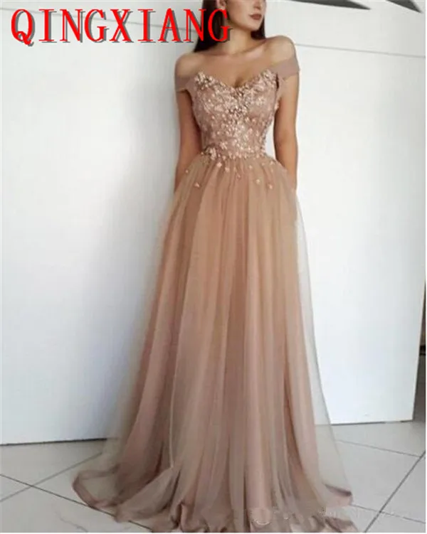 

Charming Off Shoulder Tulle Prom Dresses 2019 Beading Appliques Lace Back Evening Gowns Long Graduation Dress Robe De Soiree