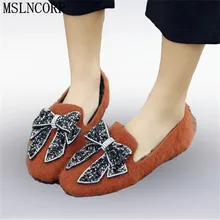 Большие размеры 34-45; сезон весна-осень; Теплая обувь в римском стиле; женские модные туфли на плоской подошве со стразами и бантиком; зимняя обувь на меху без застежки; женская повседневная обувь