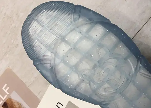 002-9