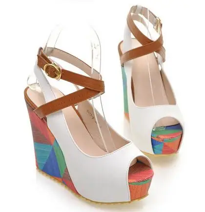 Распродажа женские туфли на платформе с открытым носом туфли на высоком каблуке модные разноцветные повседневные туфли-лодочки с пряжками QKP0211B - Цвет: white