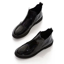 Г. Новые весенне-осенние ботинки на плоской подошве ботинки martin короткие ботинки на платформе с острым носком женские ботинки