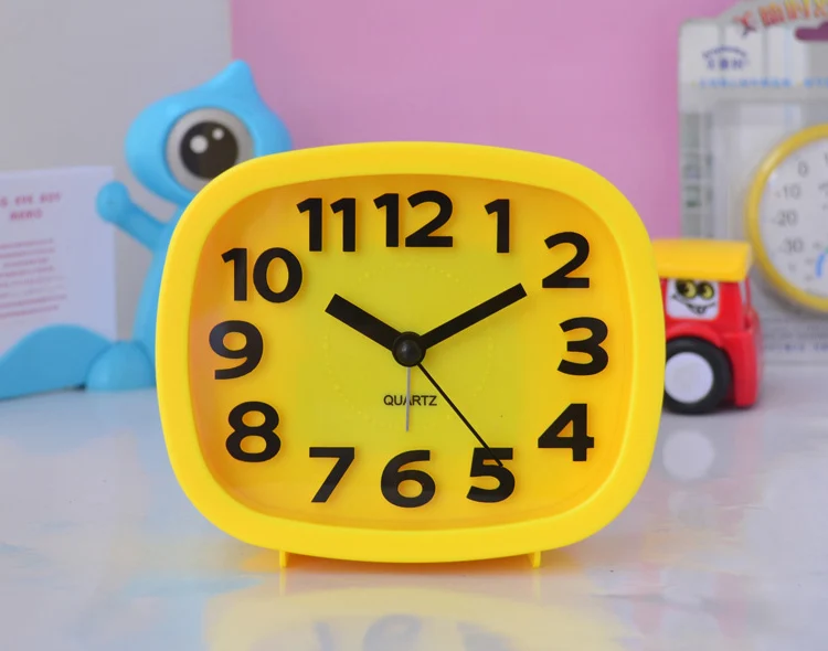 Ultra quiet Lovely Table Desk Alarm Clock for Kids Children Boys Girls