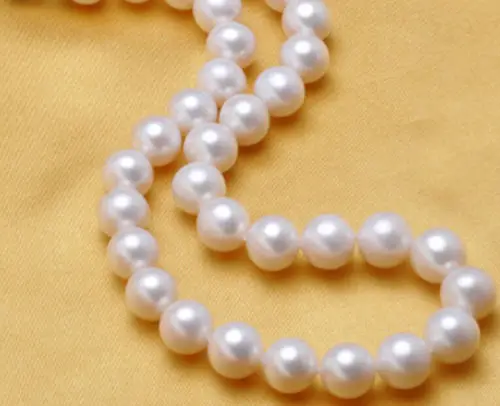 

Free Shipping >>> charming 10-11mm south sea natural white pearl necklace 18" yellow Gold Clasp