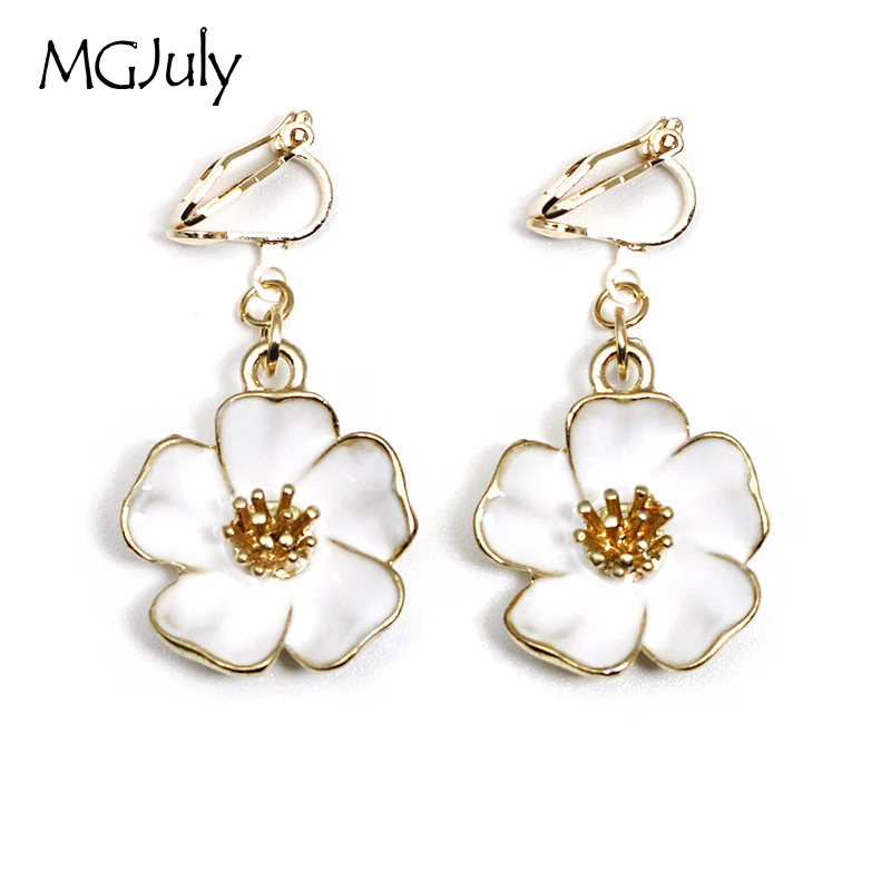 Us 1 5 60 Off Fashion Flower Clip On Earrings No Ear Hole Plant White Without Piercing Minimalist Women Earring Jewelry Ce012 In Us 1 5 60 Off Fashion Flower Clip On Earrings No Ear Hole Plant White Without Piercing Minimalist Women Earring Jewelry Ce012 In
