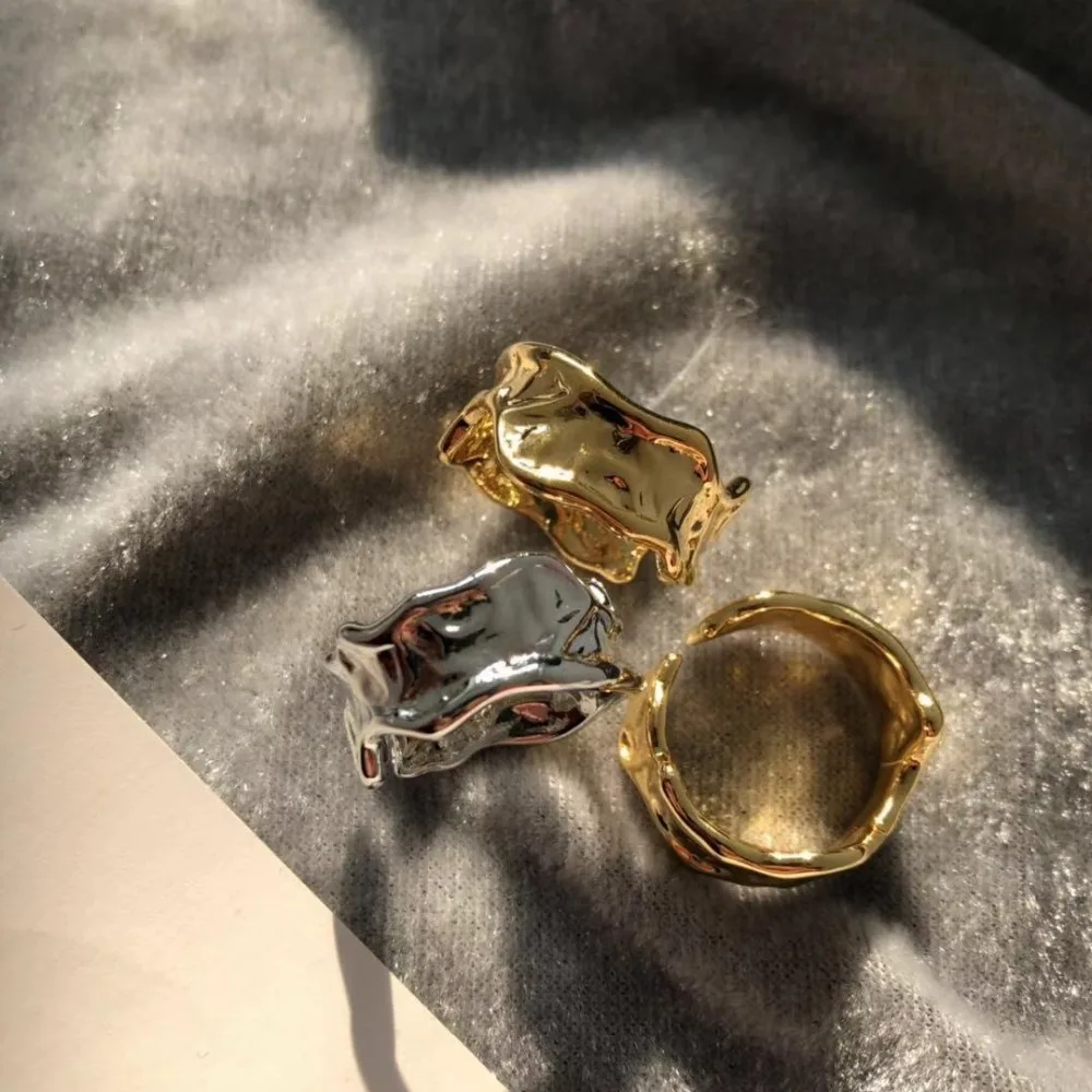 Comprar 2019 Simple europeo y americano de latón chapado en oro anillo de mujer anillos bague para mujer Anel aneis anelli encanto anillo bisuteria