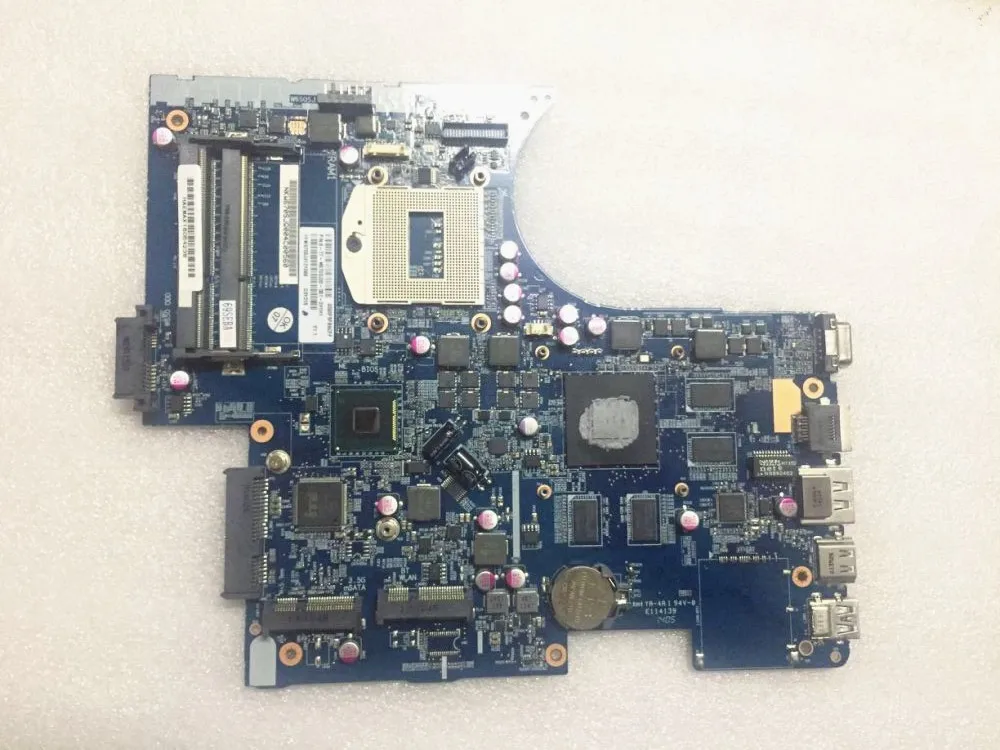 

laptop moterboard fit for Clevo W670 W670SZ W670SJ Motherboard 6-77-W670SJ00-D02 D01