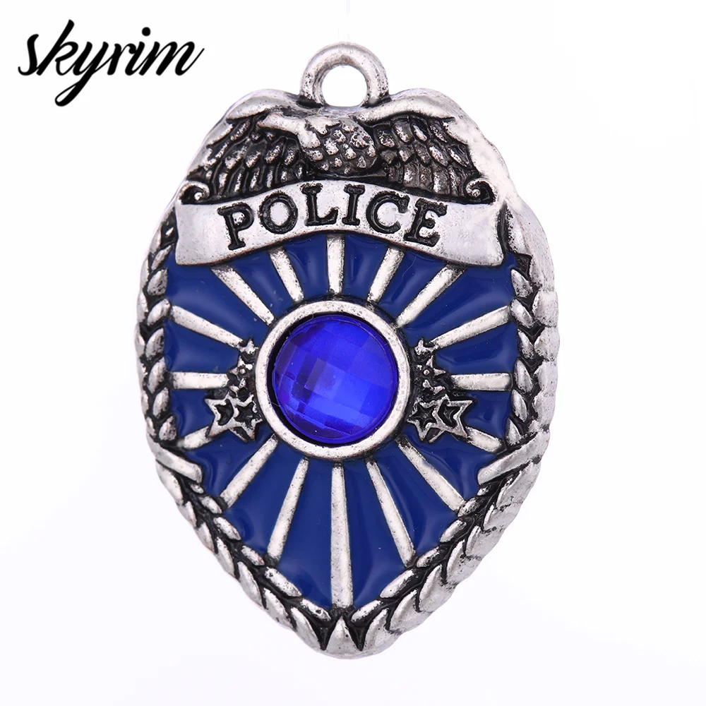 Skyrim 5pcs/lot Metal Police Badge Armband Charms for Jewelry Making Blue Crystal Inlay Pendant DIY Necklace/Bracelet/ for Gift