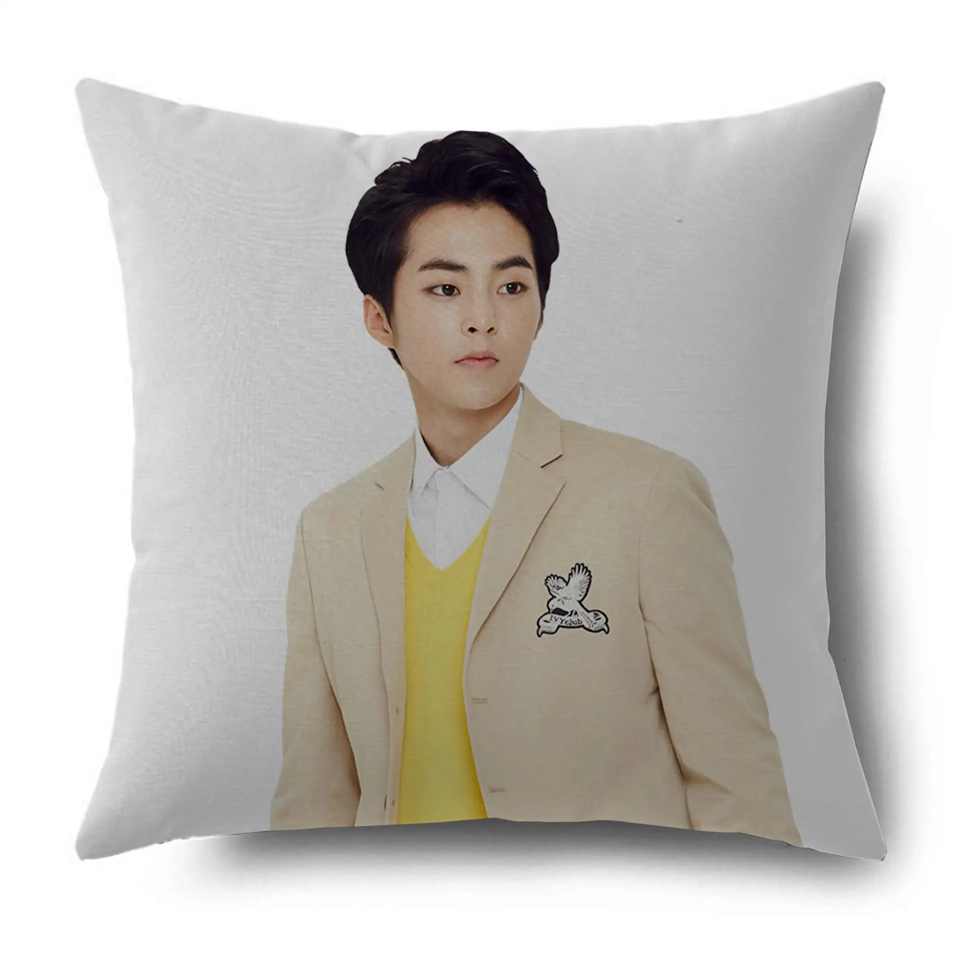 

[MYKPOP]EXO XIUMIN AUTUMN IV YCLUB Double-Side HD Printing Cushion KPOP Fans Collection SA18060406