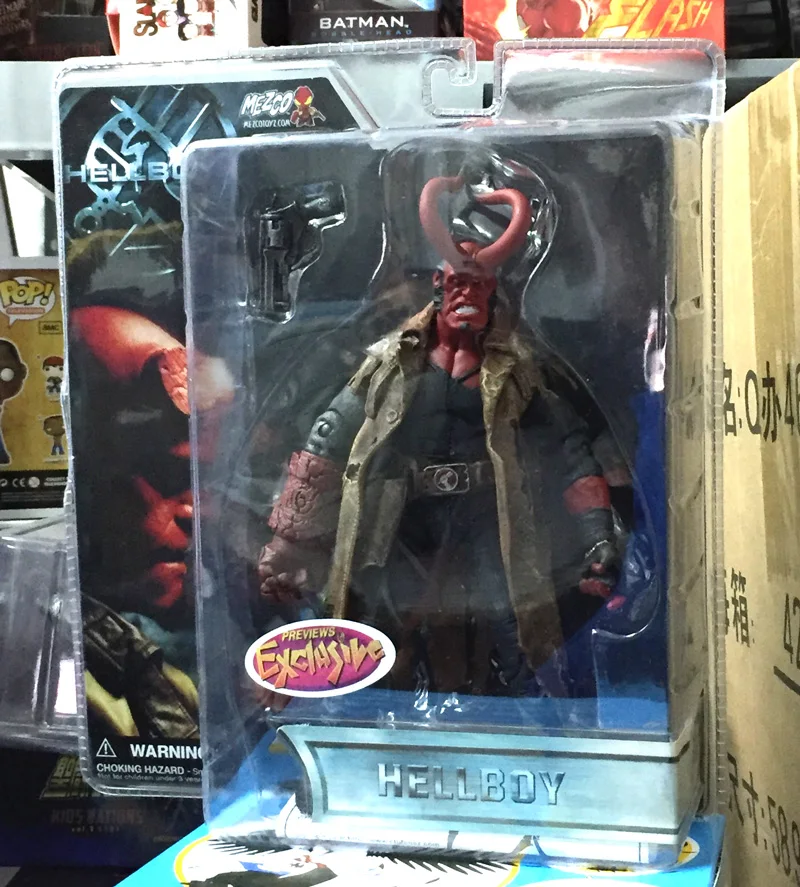 

Hot Sale Comic Movie  Mezco Hellboy Series Ultimate Horns Complete Angle Collection 20CM Action Figure