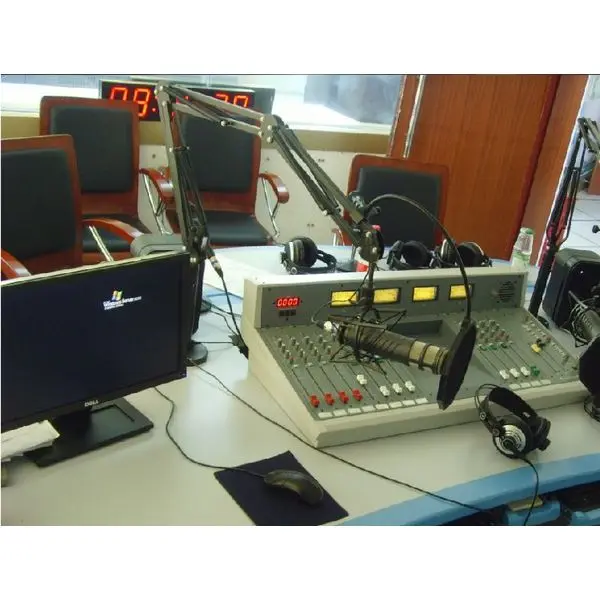 

Analog Radio Broadcast Live Studio System Equipments Complete Set