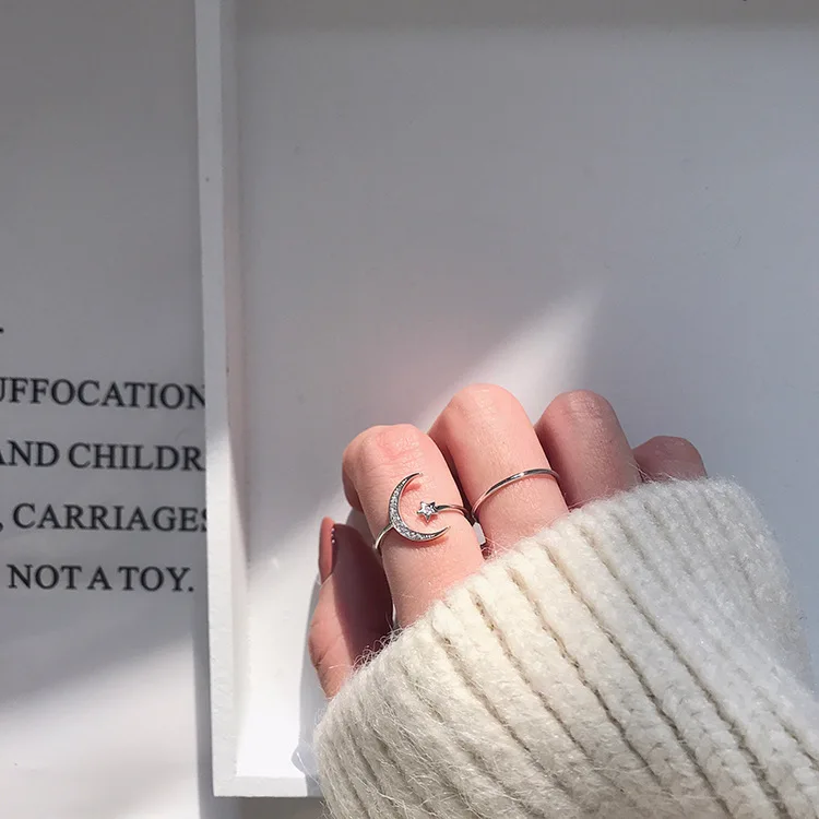 

Anime Sailor Moon Kawaii Knuckle Rings For Women Star Moon Charm Adjustable Finger Ring Female Party Cosplay Jewelry Accessories
