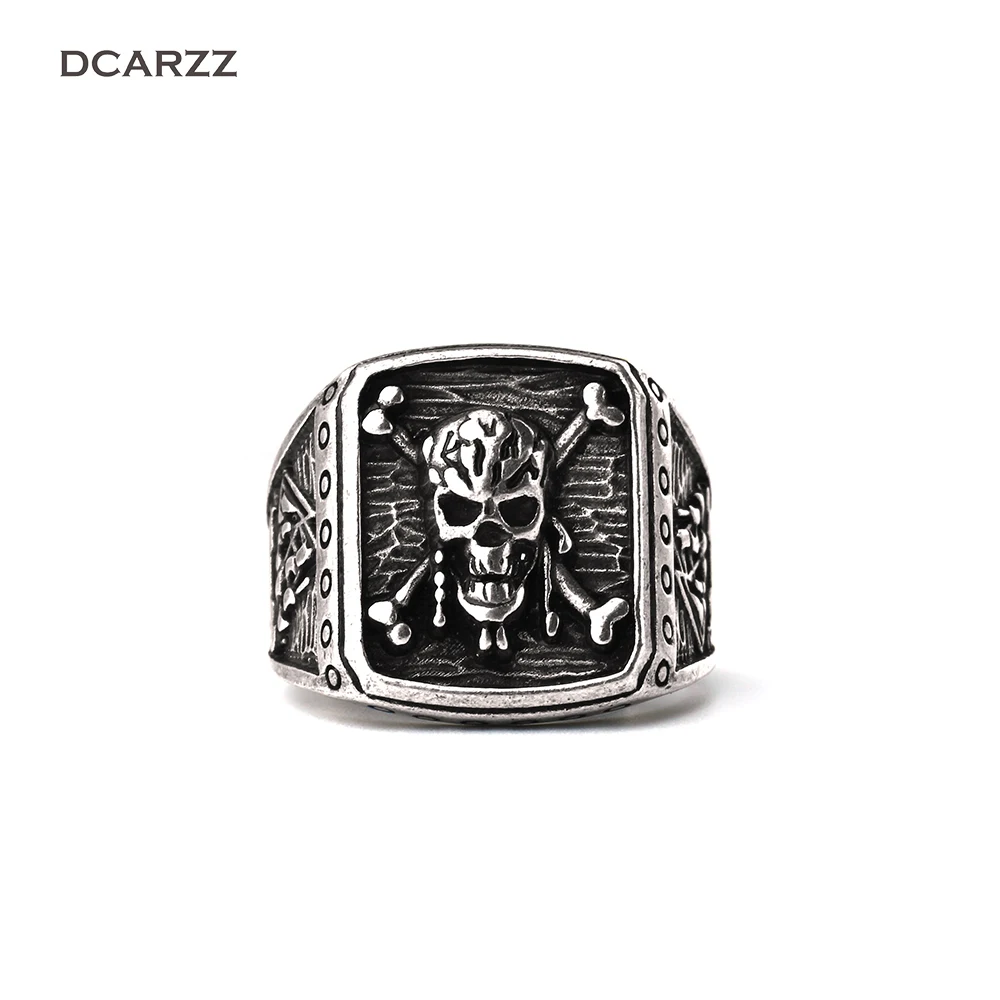 

Pirates of the Caribbean Ring,Pirate Skull Capitan 3D Ring,Retro Ring for Men Movie jewelry Drop Shipping