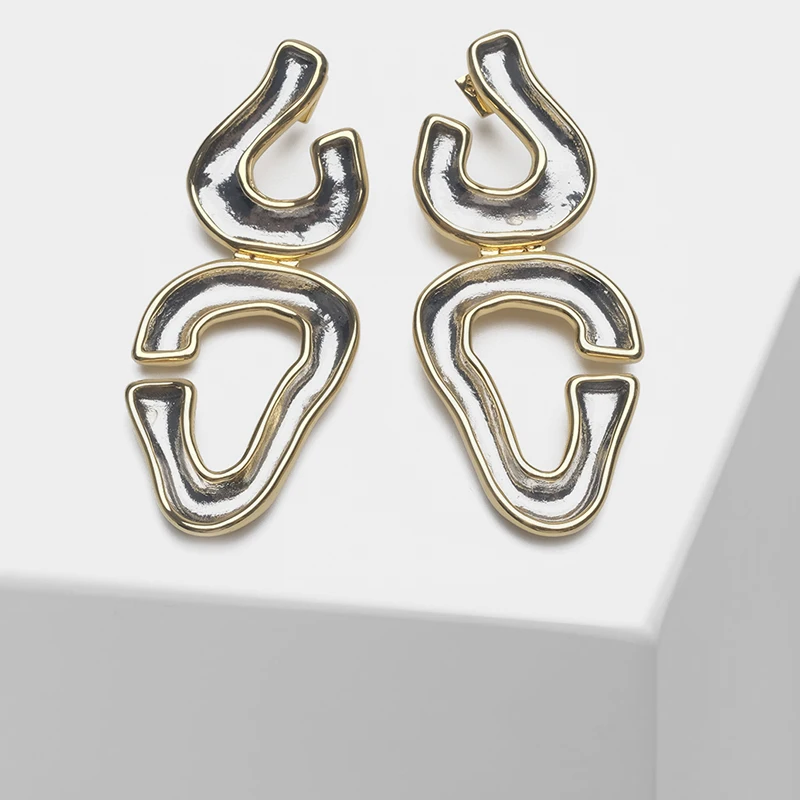 

Irregular shape design retro metal drop earrings