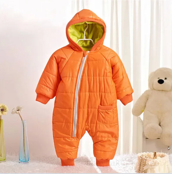 Зимние Детские Snowsuit для маленьких мальчиков Обувь для девочек Комбинезоны для малышек Спортивный костюм для малышей ясельного возраста одежда с капюшоном утолщаются Подпушка пальто Верхняя одежда комбинезон Зимняя одежда для малышек - Цвет: Оранжевый