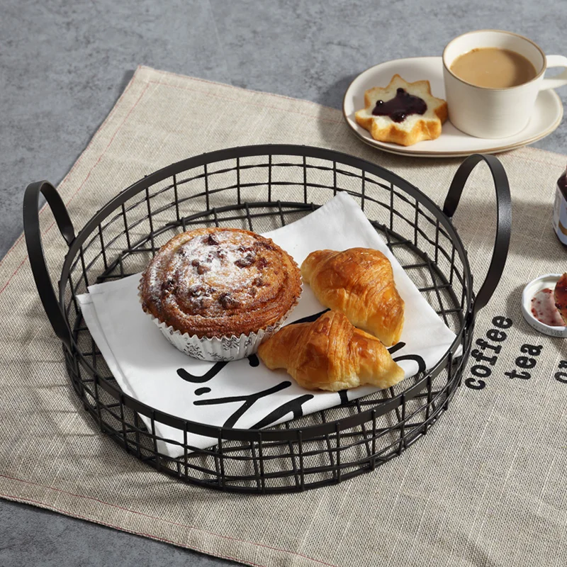 ins black Food fruit metal Nordic Modern kitchen magazine book bread Storage Basket Industrial Style table Wire sundries | Дом и сад