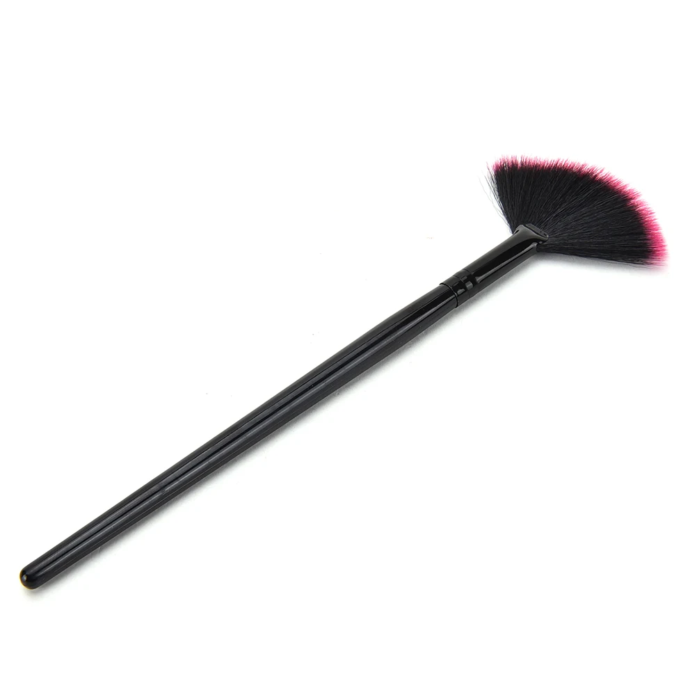 

Highlighter Slim Fan Shape Powder Concealor Finishing Highlighting Makeup Brush Cosmetics Make Up Tool