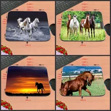 Mairuige Top Selling Running Horse Print 18 22cm 25 20 cm 25 29cm Rubber Mouse Pad