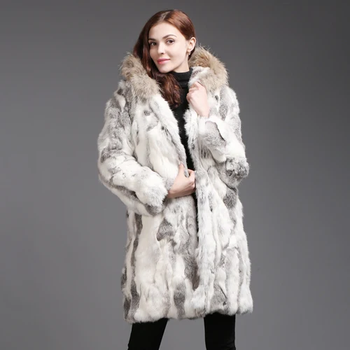 natural gray Новое модное женское пальто из натурального кроличьего меха, зимняя теплая мягкая куртка из кроличьего меха с воротником из меха енота, верхняя одежда из кроличьего меха с капюшоном - Цвет: natural gray