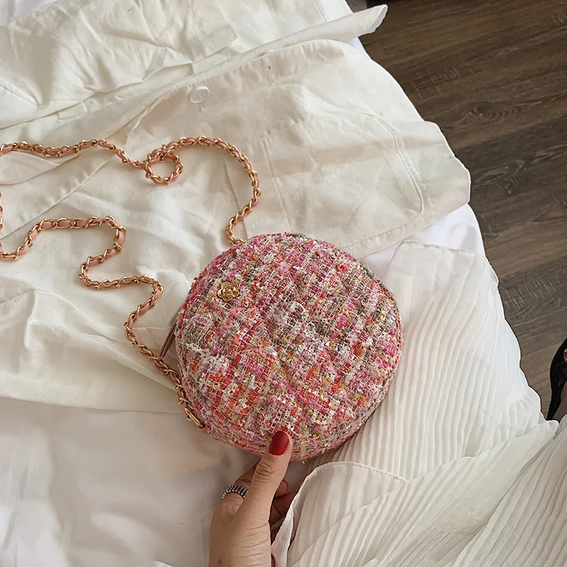 

feminina Famous Brand Mini Women's Bag 2019 New Leisure Chain Skew Bag Fashionable Braided Rigid Bag