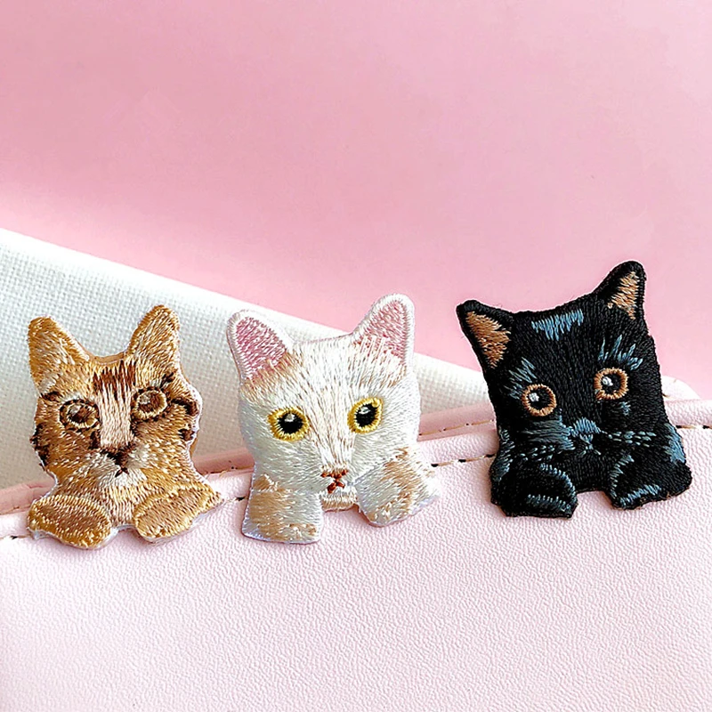 1PCS Small Cat Patch for Clothing Iron On Embroidered Cute Patches