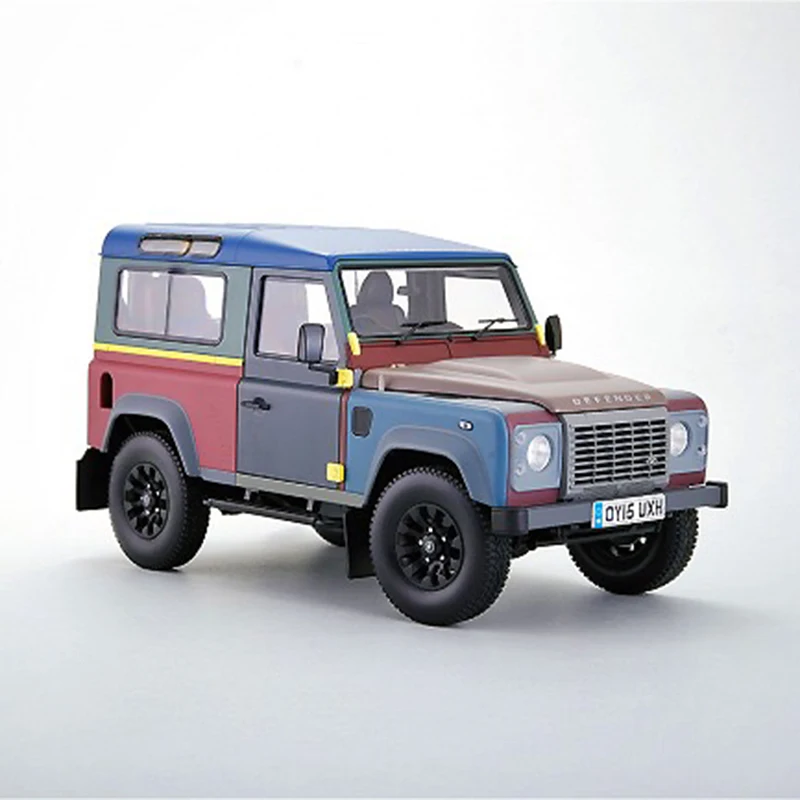 Литая модель автомобиля для почти реального Land Rover Defender 90 Paul Smith Edition 1:18+ маленький подарок