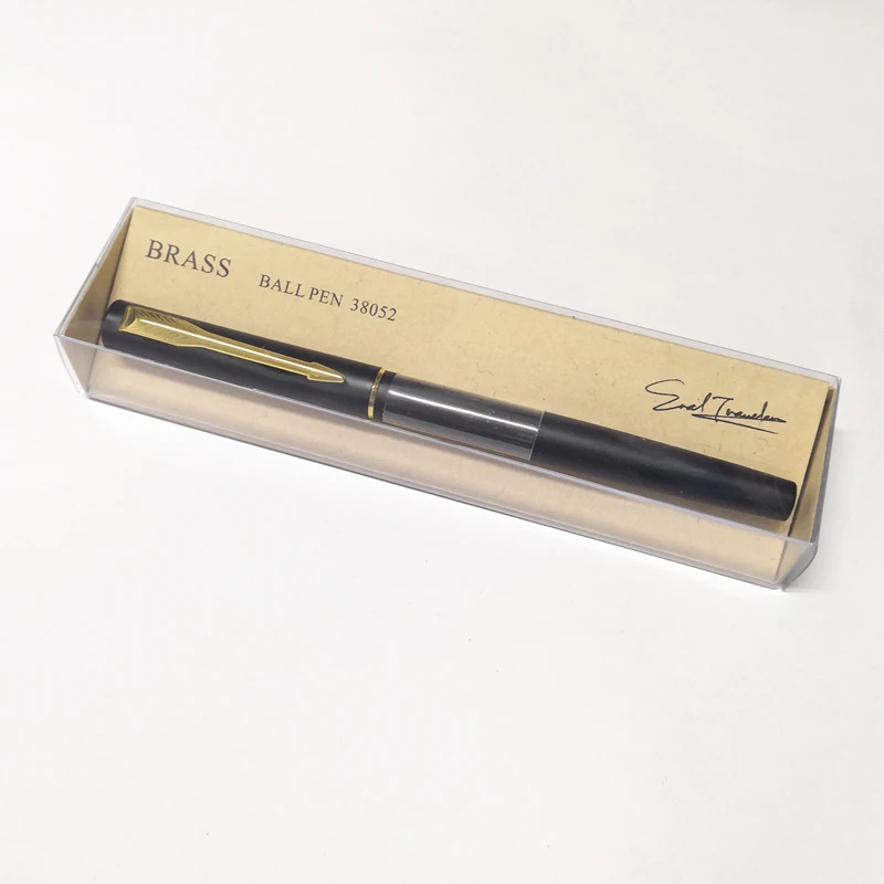 

ERAL Traveler's writing brushes. China restore ancient ways, Creative pen style. Easy to carry and practise calligraphy.