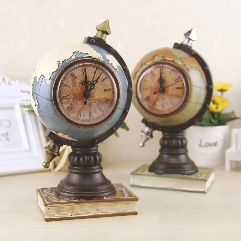 

Retro Earth Map Vintage Clock Home Decoration Miniature Vintage Figurines & Miniatures Christmas Birthday Gift Craft Figurines