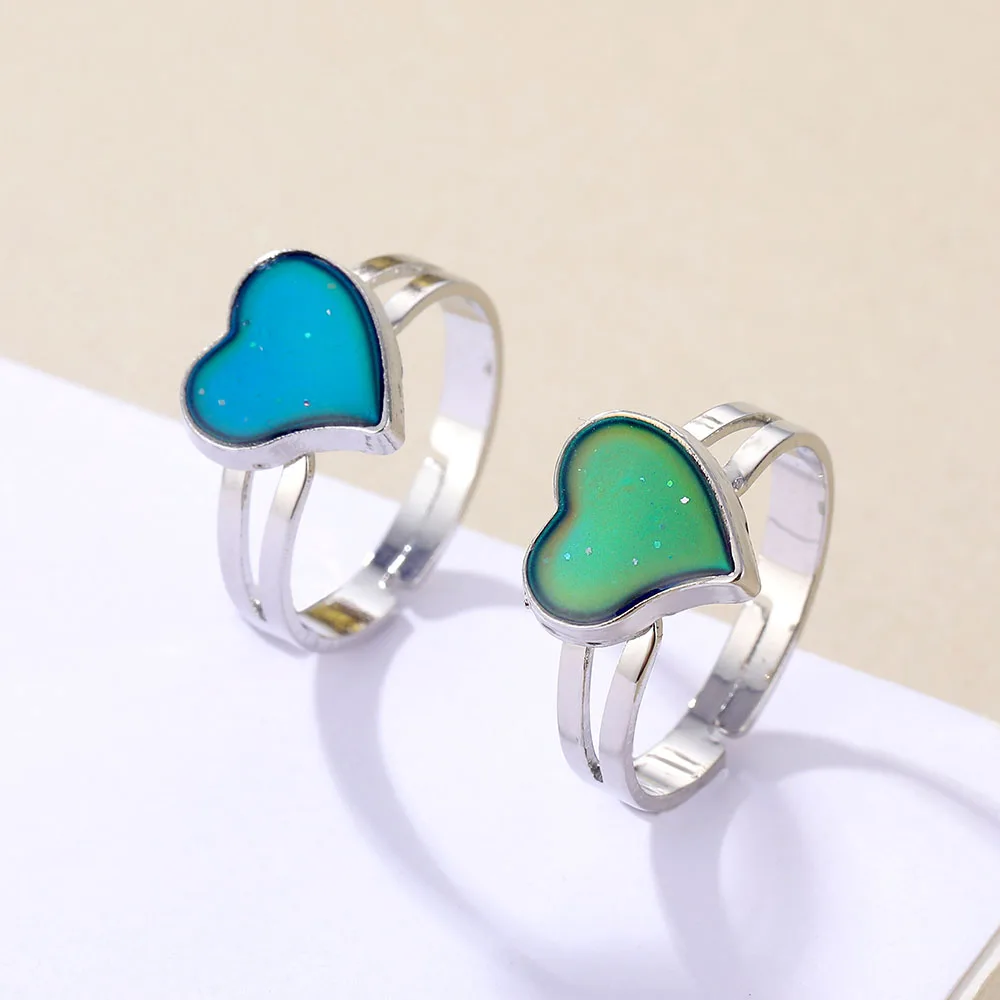 

UMKA 2019 Personality Heart-Shaped Warm Color Ring Korean Version Of Open Heart Ring Ring Love Temperature Color Ring
