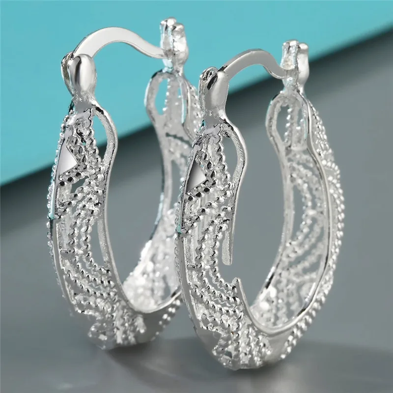 

New Arrival Trendy Oval Sliver Hoop Earring For Women Wedding Engagement Jewelry accessories Hoop Earring A5E589