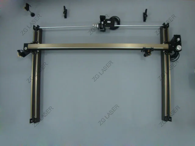 

high speed and low noise linear guide