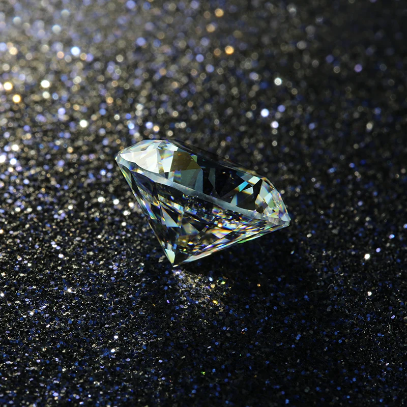 cubic zirconia gem